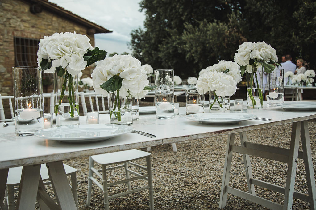 White Hydrangeas - 3 days event at Villa Catignano - Italian Wedding Designer
