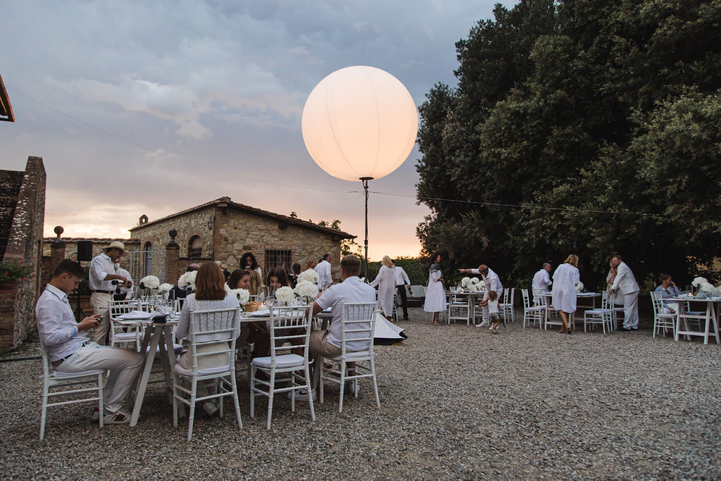 White Dress Code - 3 days event at Villa Catignano - Italian Wedding Designer